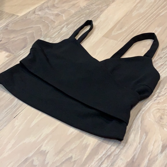 Dynamite Cross front crop top - Size Medium - Picture 2 of 7